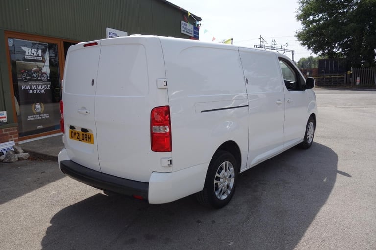 Vauxhall Vivaro 2900 1.5d 100PS Sportive H1 Van DIESEL MANUAL 2021/21