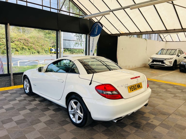 2011 Mercedes-Benz SLK 1.8 SLK 200 Kompressor Auto 2dr Convertible Petrol Automatic