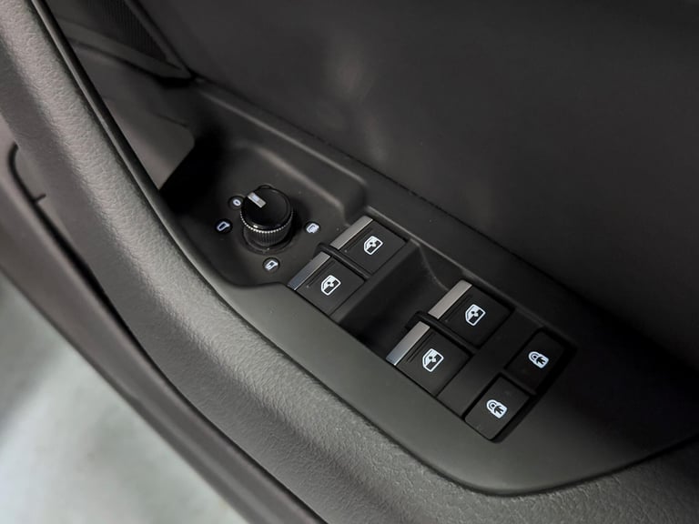 2021 Audi A6 Saloon 2.0 TFSI 40 Sport Saloon 4dr Petrol S Tronic Euro 6 (s/s) (204 ps) SALOON Pet...