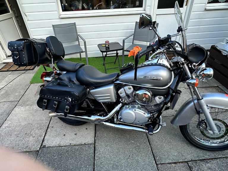Honda Shadow 125