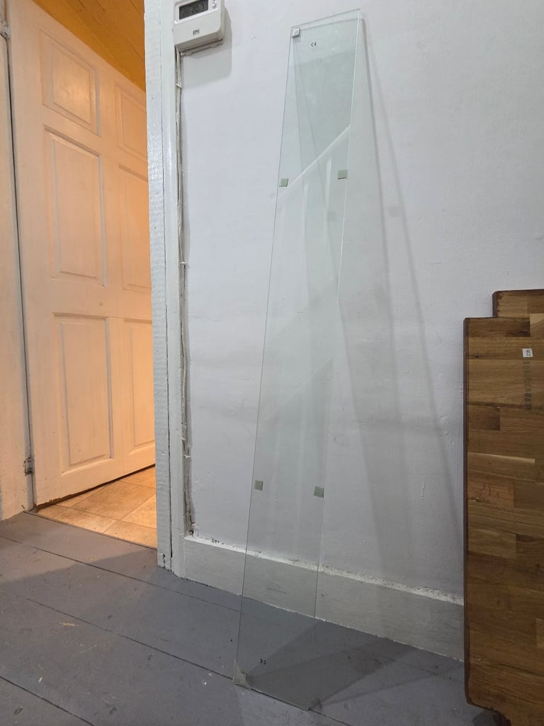 image for Slim shower screen corner