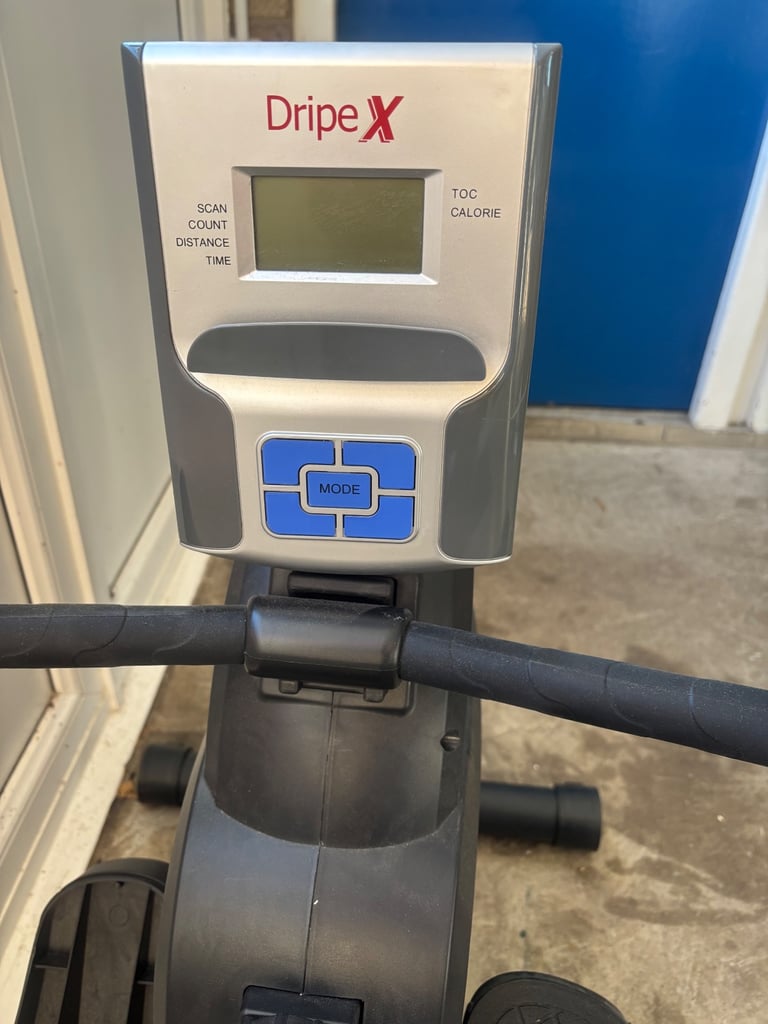 Rowing machine 