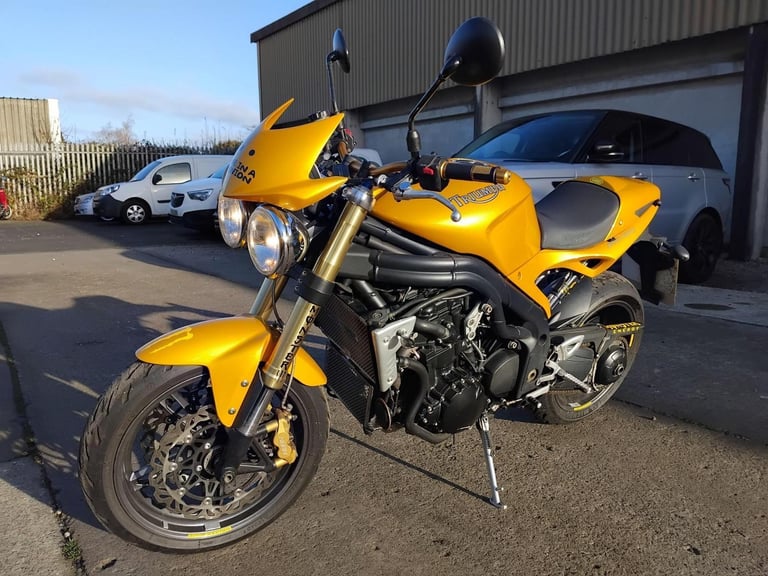 image for 2006 06 TRIUMPH SPEED TRIPLE 1050 VERY CLEAN NAKED NEW MOT 