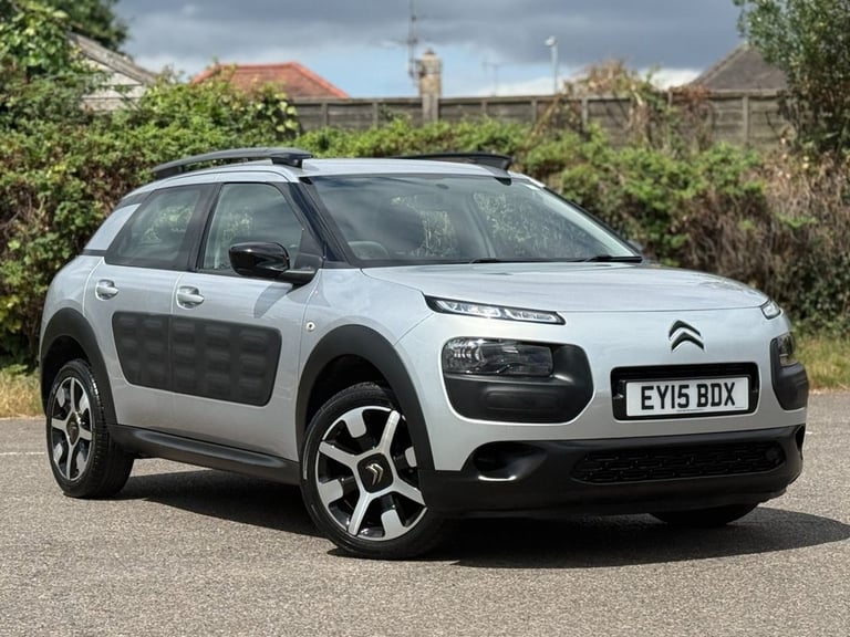 image for 2015 Citroen C4 Cactus 1.2 PureTech Feel Hatchback 5dr Petrol ETG5 Euro 6 (s/s) (82 ps) Hatchback...