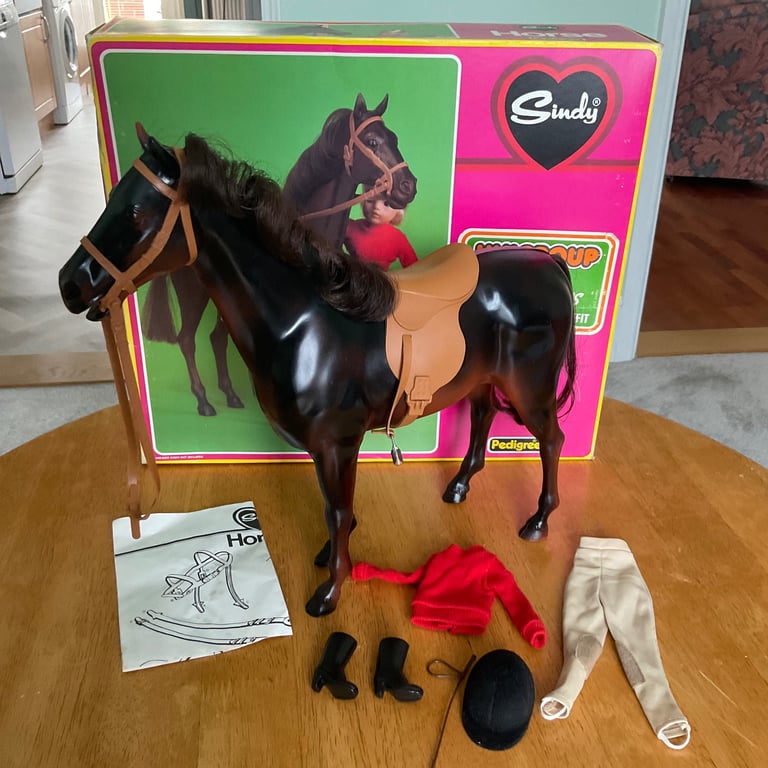 Vintage Sindy horse, tackle and riding outfit, boxed