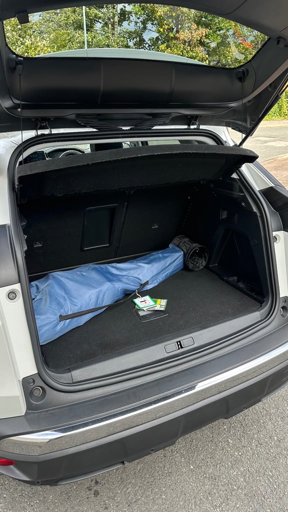 Peugeot, 3008, Hatchback, 2018, Manual, 1199 (cc), 5 doors