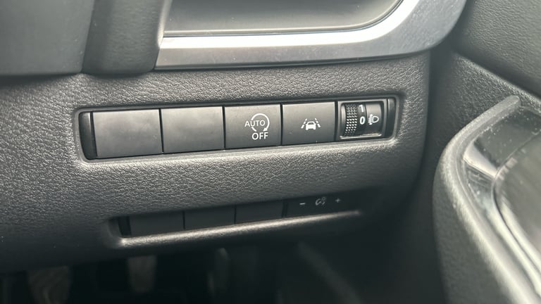 2021 Nissan Qashqai 1.3 DiG-T MH Acenta Premium 5dr Petrol Hatchback Hatchback Petrol Manual