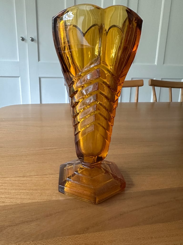 image for Davidsons Art Deco Vase