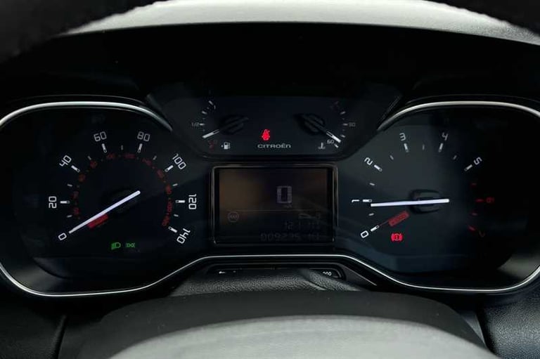 2023 Citroen C3 Aircross 1.2 PureTech Shine Plus SUV 5dr Petrol Manual Euro 6 (s/s) (110 ps) SUV ...