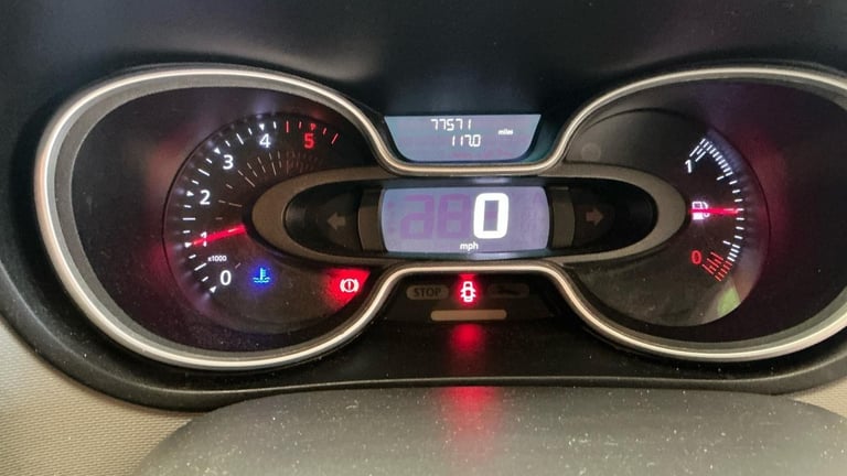 Renault Trafic LL29 Energy dCi 125 Sport Nav 6 Seat LWB Crew Van DIESEL 2019/19