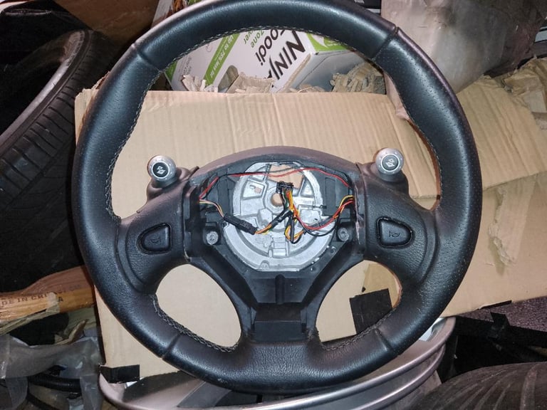 NEW MGF MGTF MINI MPI LEATHER STEERING WHEELS AUTO AND MANUAL  