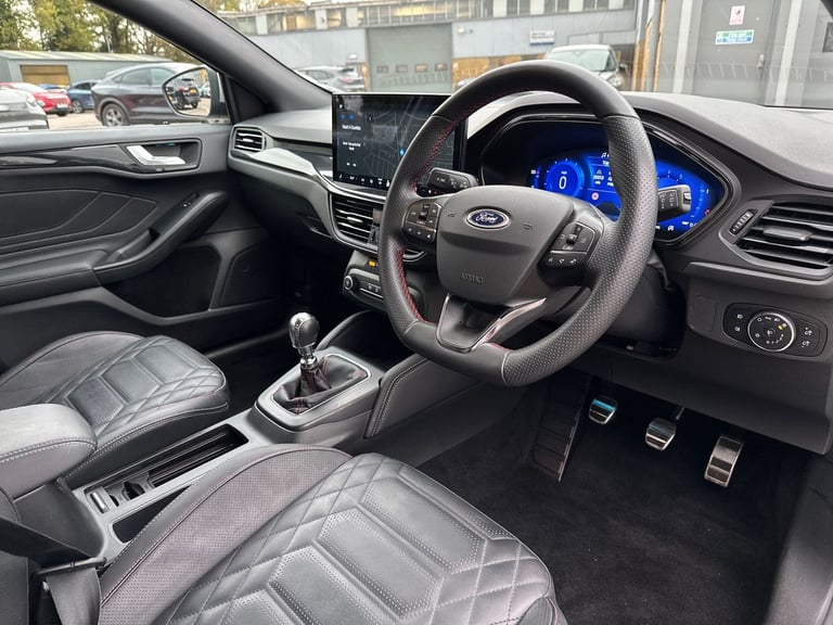 2022 Ford Focus 1.0 EcoBoost Hybrid mHEV 155 ST-Line Vignale 5dr HATCHBACK PETROL Manual