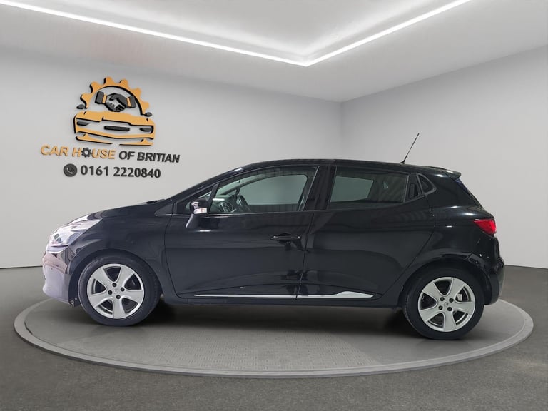 2016 Renault Clio 1.5 dCi Dynamique Nav Auto Euro 6 5dr HATCHBACK Diesel Automatic