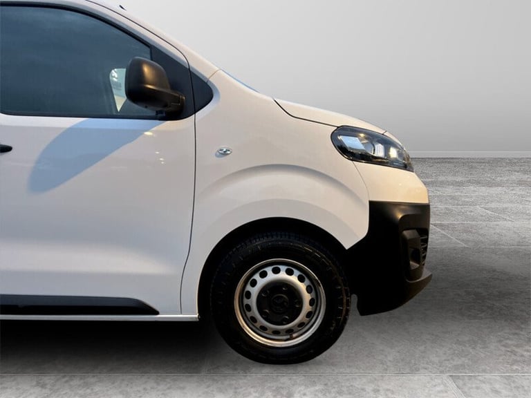 2022 Vauxhall Vivaro Electric 3100 Dynamic Panel Van Electric Automatic