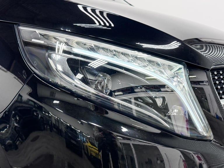 2019 Mercedes-Benz V-Class 2.0 V300d AMG Line MPV 5dr Diesel G-Tronic+ Euro 6 (s/s) 7 Seat (239 p...