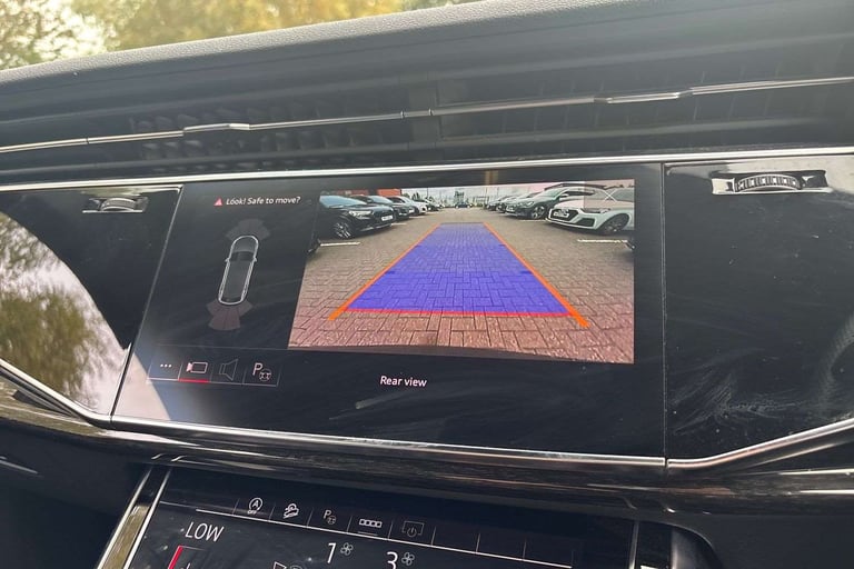  Audi Q8 55 TFSI Quattro Black Edition 5dr Tiptronic SUV Petrol Automatic