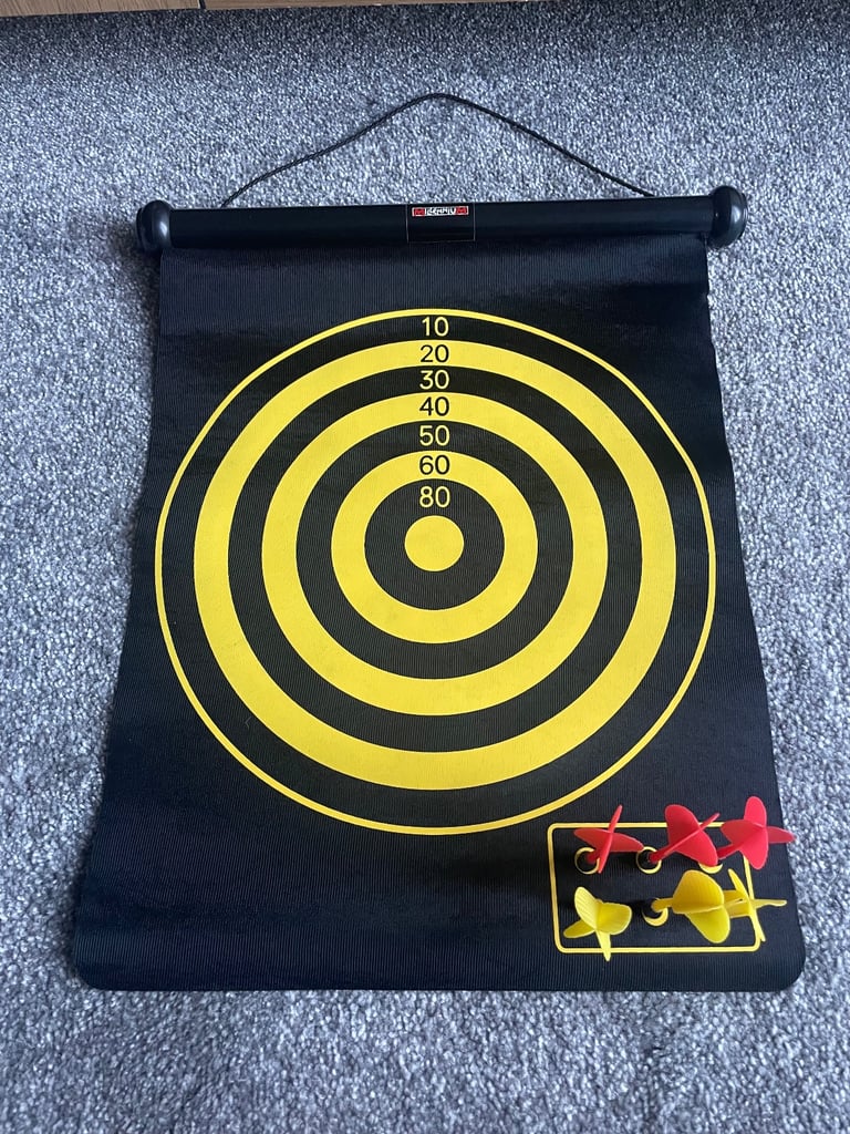Magnetic Dartboard