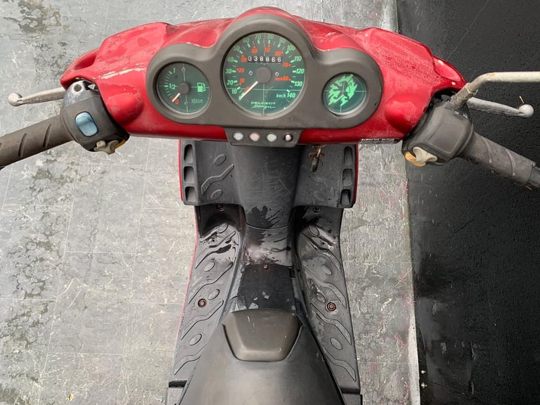 PEUGEOT SPEEDFIGHT 100 LEARNER LEGAL TWO STROKE PROJECT BIKE 