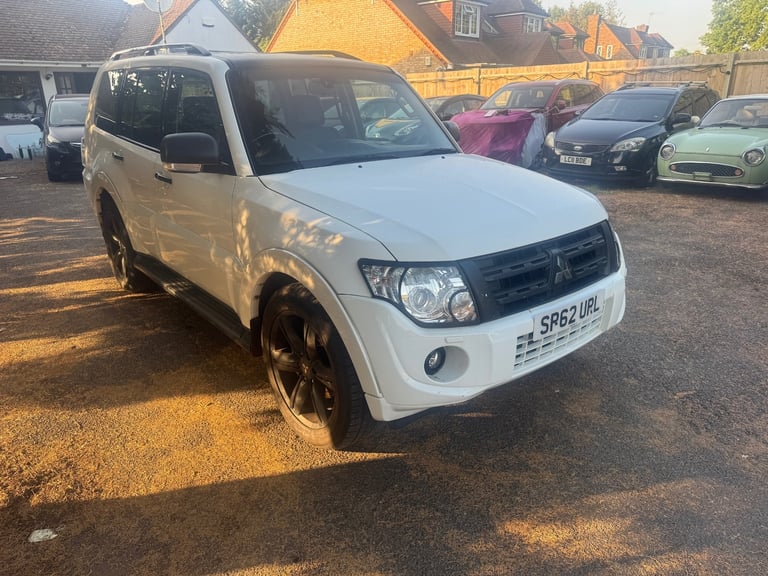 2012 Mitsubishi Shogun 3.2 DI-DC [197] SG4 Black 5dr Auto ESTATE Diesel Automatic