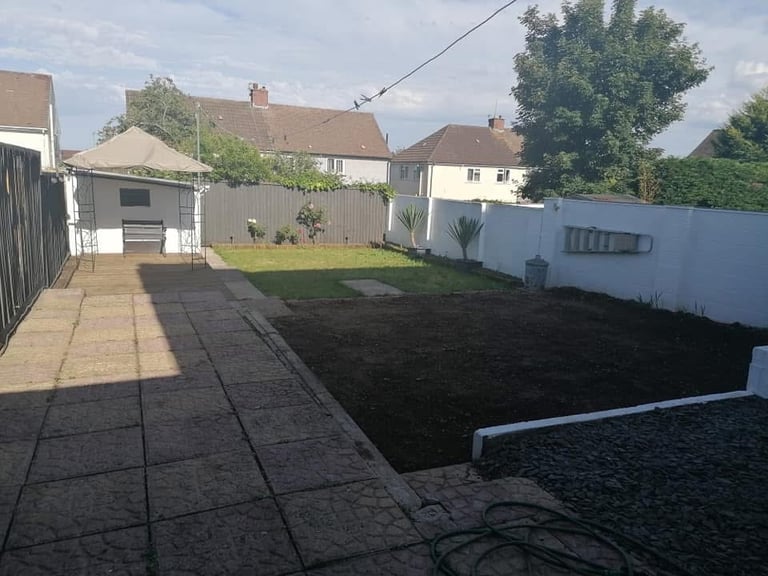  3 bedroom huge house 