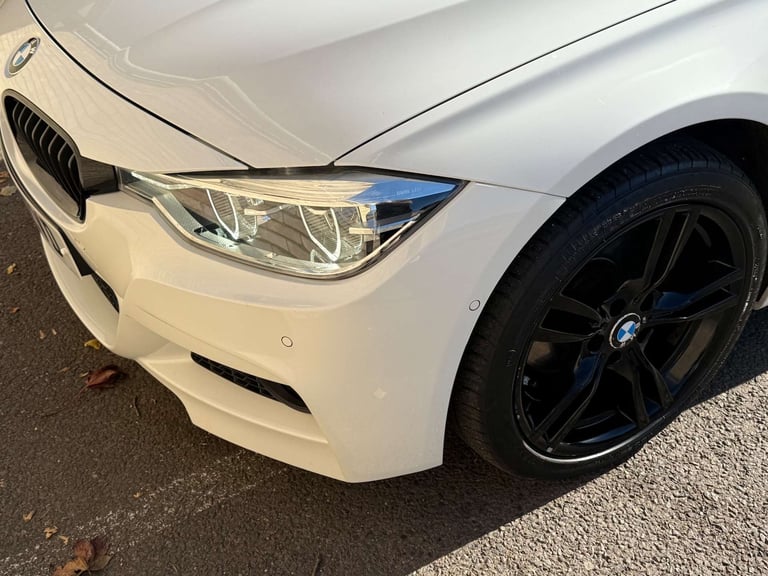 2018 BMW 3 Series 2.0 320d xDrive M Sport Auto 4WD 4dr Saloon Diesel Automatic