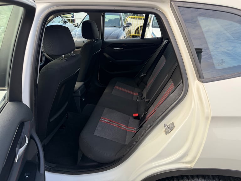 BMW, X1, Estate, 2013, Manual, 1995 (cc), 5 doors