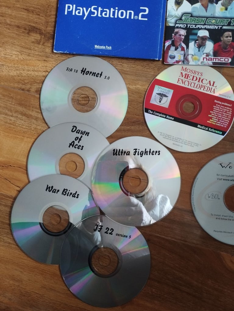 image for DVD Games Bundle Sims & others 