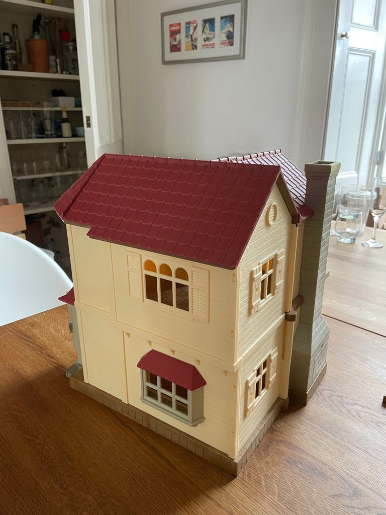 SYLVANIAN FAMILIES beechwood hall