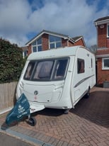 Swift Challenger 480 - incl. Complete Caravanning Outfit