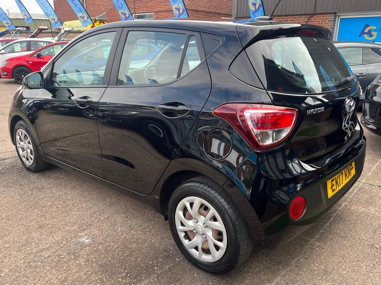 2017 Hyundai i10 1.0 SE Euro 6 5dr HATCHBACK Petrol Manual