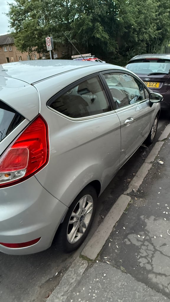 Ford, FIESTA, Hatchback, 2014, Manual, 998 (cc), 3 doors