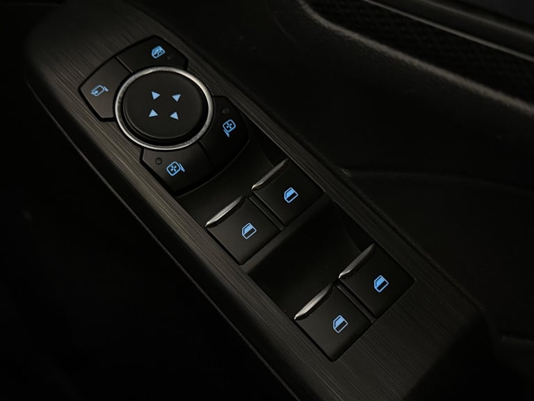  Ford Kuga 2.5 Duratec 14.4kWh ST-Line X Edition CVT Euro 6 (s/s) 5dr Petrol/Electric Hybrid Auto...