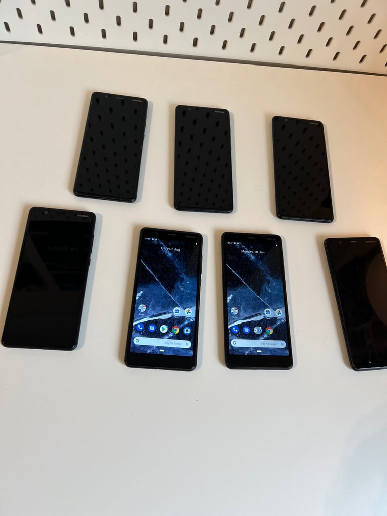 Nokia 5.1 smartphone android 16 GB unlocked , big screen , new condition 