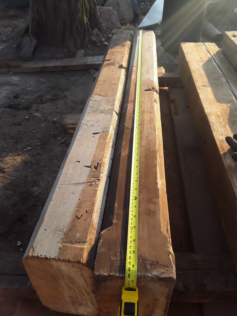 Reclaimed 200 years old, solid pine beam. 5.6 feet long. 