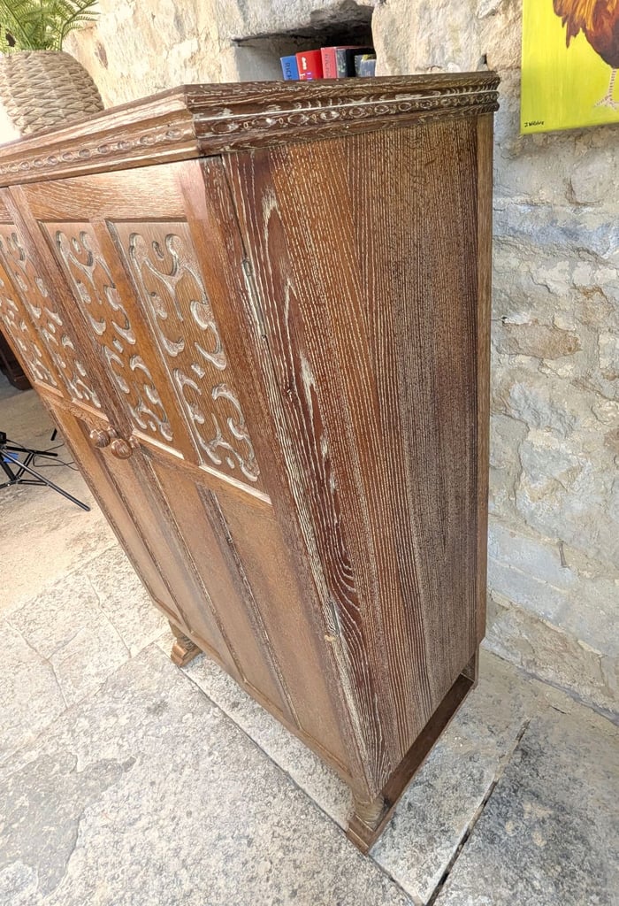 Limed Oak Linen Cabinet Gentlemans Wardrobe - Heathland Furniture