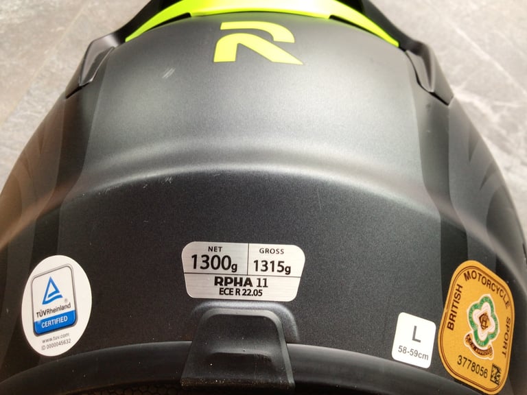 HJC RPHA 11 WOMENS MOTORBIKE HELMET SIZE LARGE 