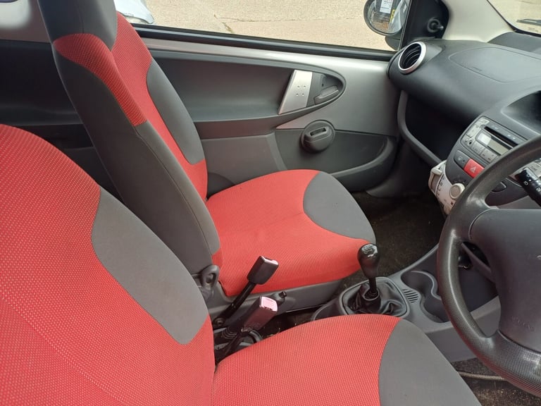 2007 Peugeot 107 1.0 Urban Move 3dr HATCHBACK Petrol Manual