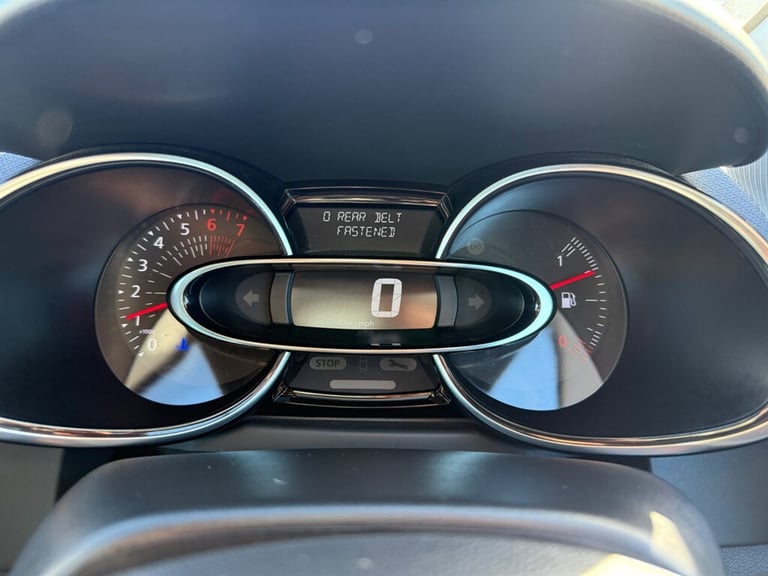 2019 Renault Clio 0.9 TCe Iconic Hatchback 5dr Petrol Manual Euro 6 (s/s) (75 ps) Hatchback Petro...