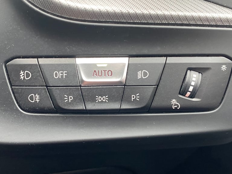 2021 BMW 1 Series 118i M Sport Auto 5dr - Virtual Cockpit &amp; Apple CarPlay &amp; Heated Seats ...