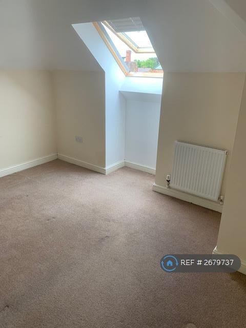 1 bedroom flat in George Street, Nuneaton, CV11 (1 bed) (#2679737)