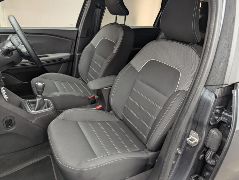 2022 Dacia Jogger 1.0 TCe Extreme SE MPV 5dr Petrol Manual Euro 6 (s/s) (110 ps) HEATED F SEA MPV...