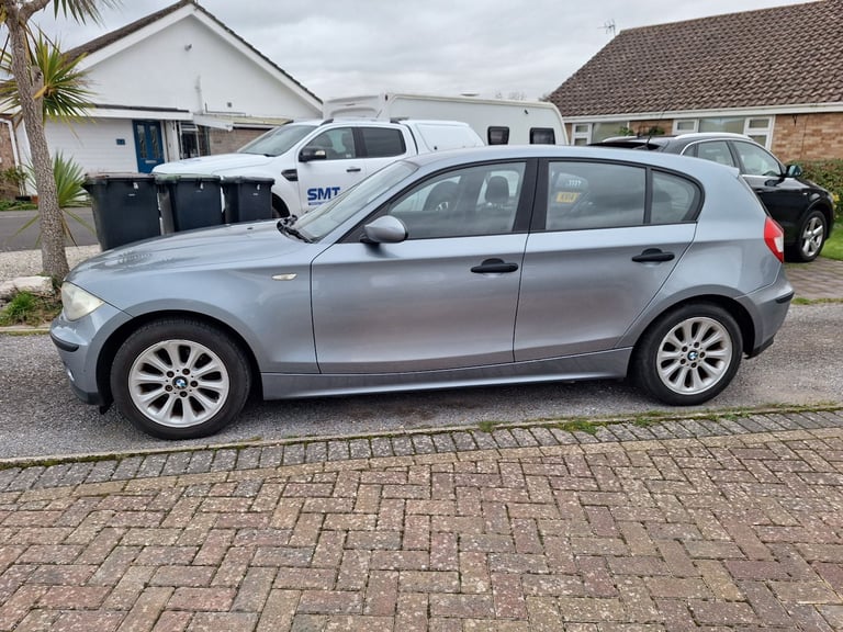 BMW, 1 SERIES, Hatchback, 2006, Manual, 1596 (cc), 5 doors