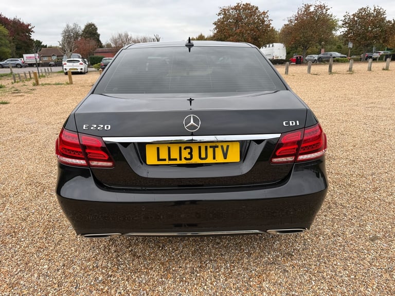 2013 Mercedes-Benz E Class 2.1 E220 CDI SE Saloon 4dr Diesel G-Tronic+ Euro 5