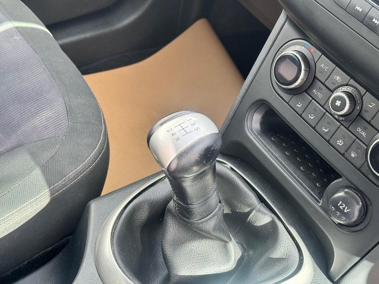 2013 Nissan Qashqai 1.6 Acenta 2WD Euro 5 (s/s) 5dr HATCHBACK Petrol Manual