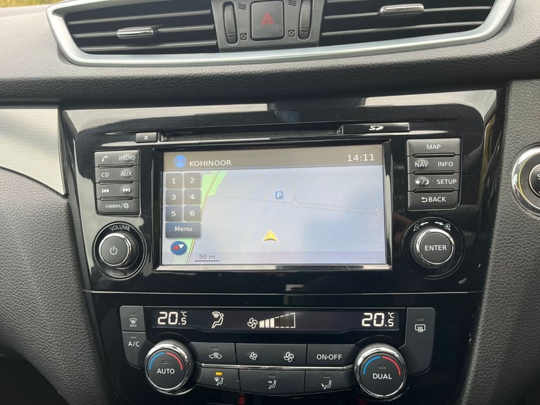 Nissan, QASHQAI, Hatchback, 2016, Manual, 1197 (cc), 5 doors