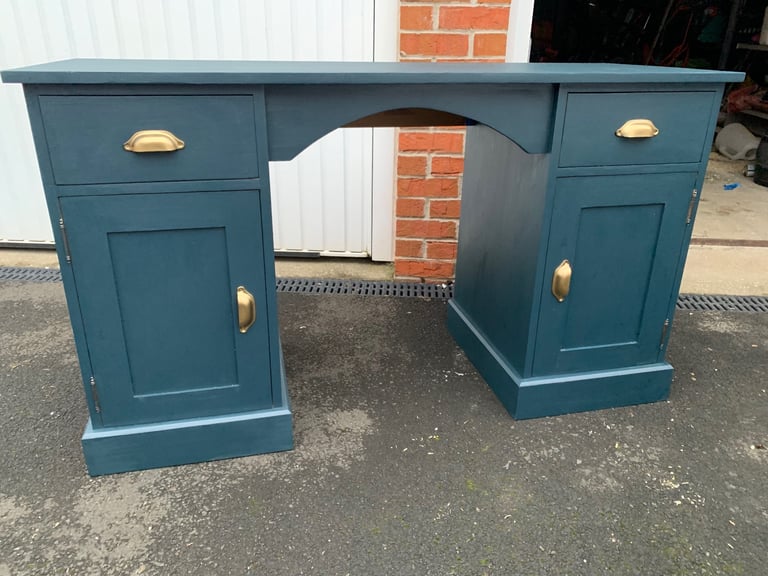 image for Desk dresser