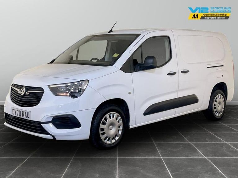 2020 Vauxhall Combo 2300 1.5 Turbo D 100ps H1 Sportive Van PANEL VAN DIESEL Manual