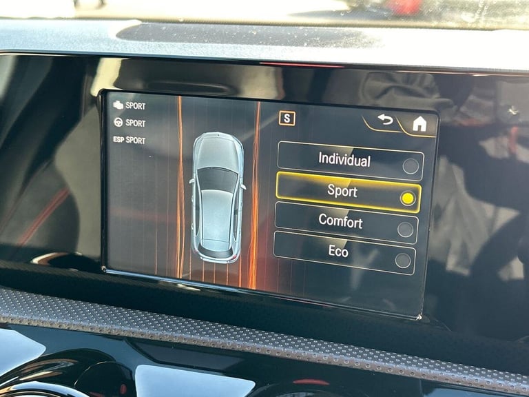 2019 Mercedes-Benz A-Class 1.5 A180d AMG Line Hatchback 5dr Diesel 7G-DCT Euro 6 (s/s) (116 ps) H...