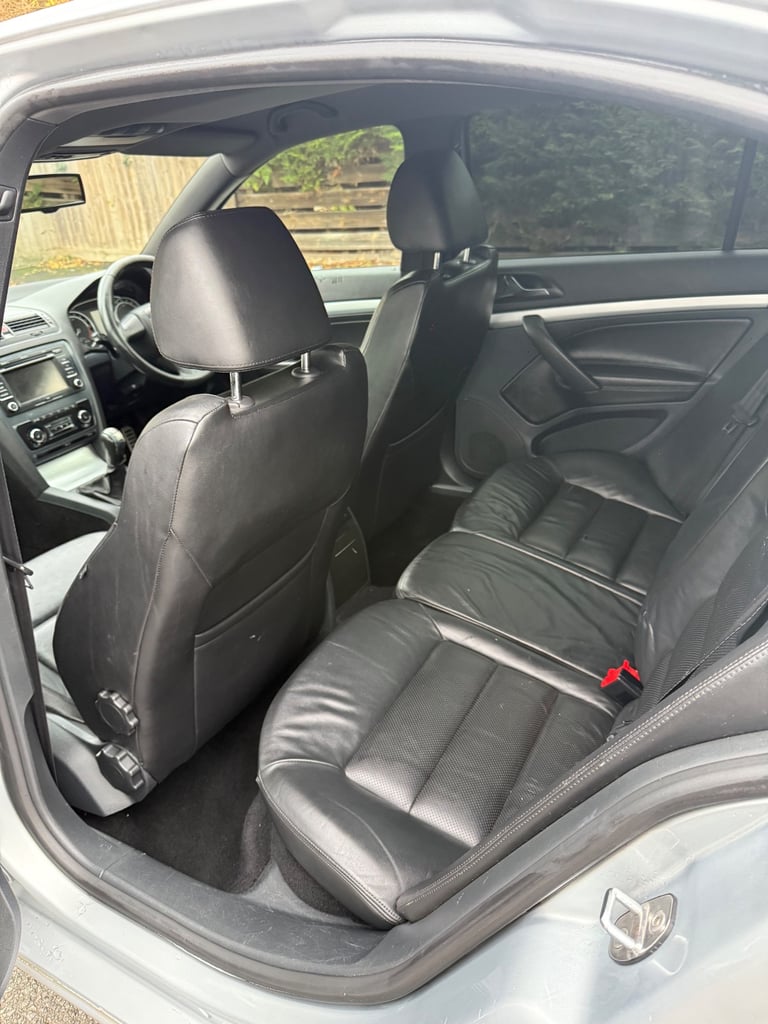 Skoda, OCTAVIA, Hatchback, 2010, Manual, 1968 (cc), 5 doors