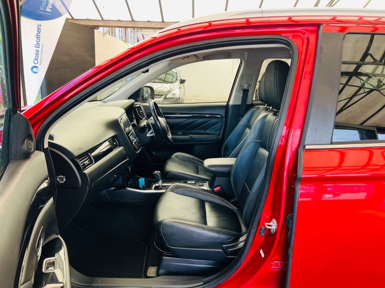 2018 Mitsubishi Outlander 2.3 Outlander DI-D 4 Auto 4WD 5dr SUV Diesel Automatic